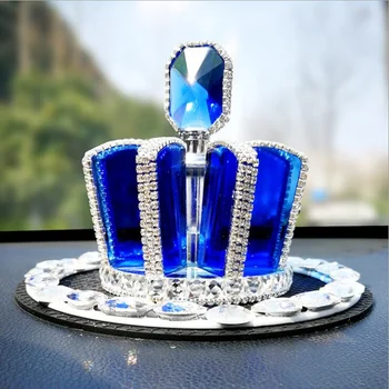 Diamond Kvepalai Savininkas už Automobilį-Kvepalai Automobilio Pritvirtinti Apdailos Kūrybos Crystal Crown Šviesos Kvapas + neslidus kilimėlis Automobilių Reikmenys