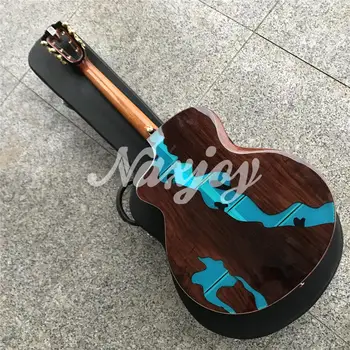 Merida SADHU Akustinė gitara,Kietas eglės viršuje,Raudonmedžio atgal ir pusių,2020 m. Visi medžio masyvo Gitara