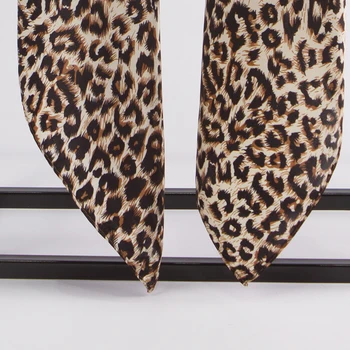 Prabangos Prekės Leopard Šalikas Moterims, Satino, Šilko Hijab šalikai, šaliai, kaklaskarės Moterų 90cmx90cm Mados Aikštė Skara Galvą Šalikai Ponios Apsiaustas